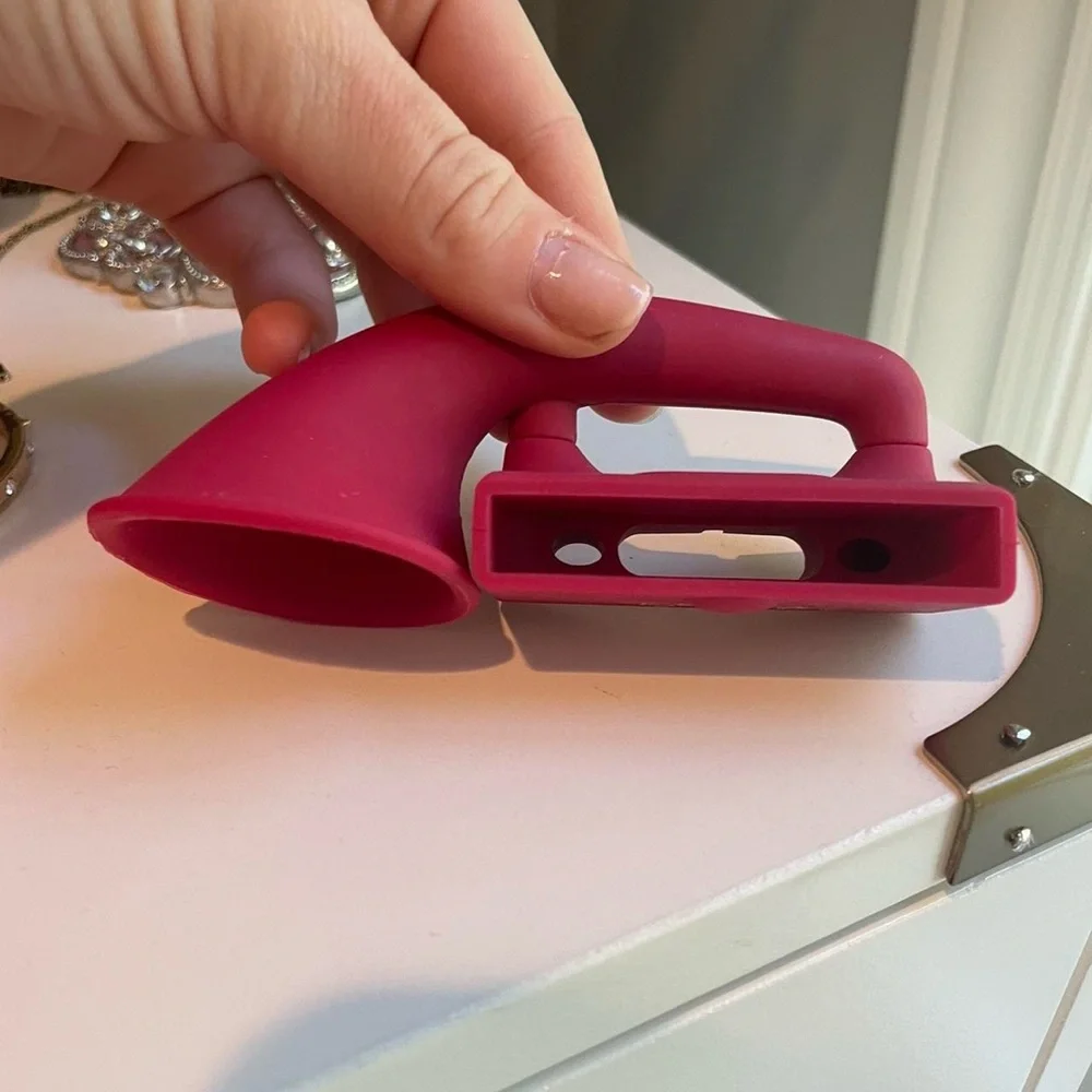 Taylor swift iPhone speaker